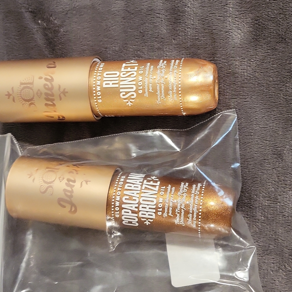 Sol De Janeiro glow oil